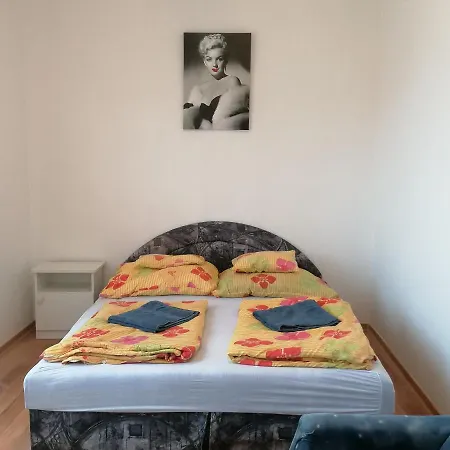 Σπίτι διακοπών Family House Έγκερ